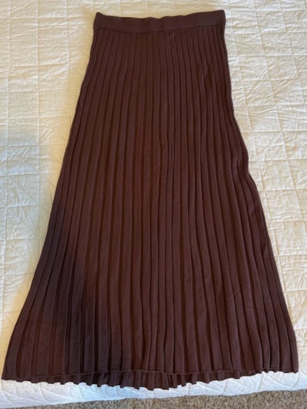 a new day Pleated Brown Sweater-Knit Midi Skirt size L